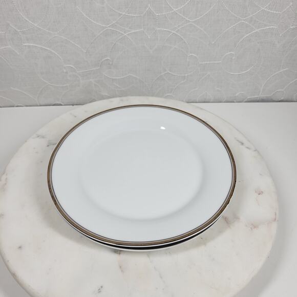 Williams Sonoma Open Kitchen Salad Plate 9" Gold Trim Porcelain 2-Pc Dinnerware - Picture 6 of 12